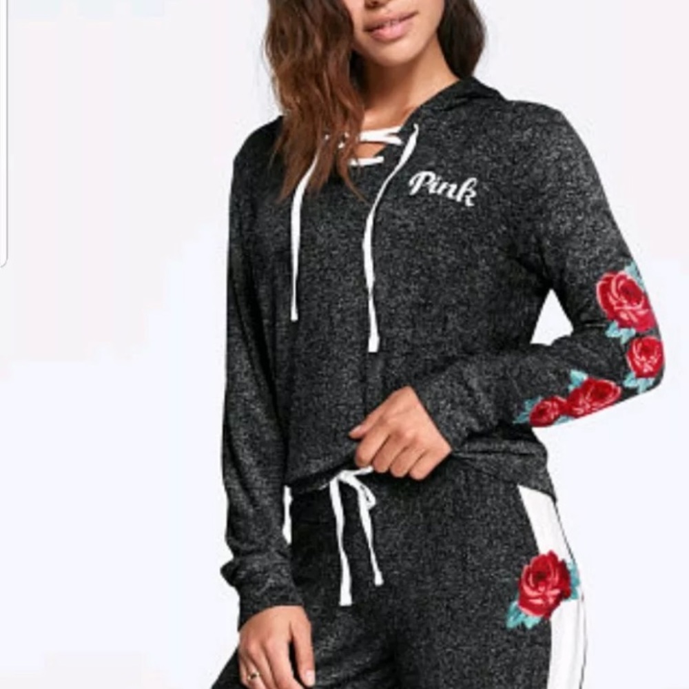 Victoria’s Secret Pink Outfit sweatsuit Large NWT